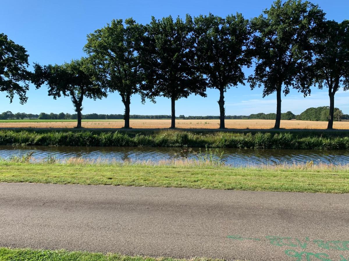 Vakantiehuis De Turfvaart Wachtum Extérieur photo